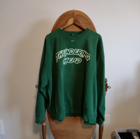 nike green crewneck vintage